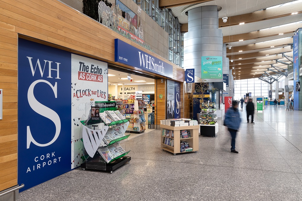 Cork Airport_F&amp;B_WHSmith