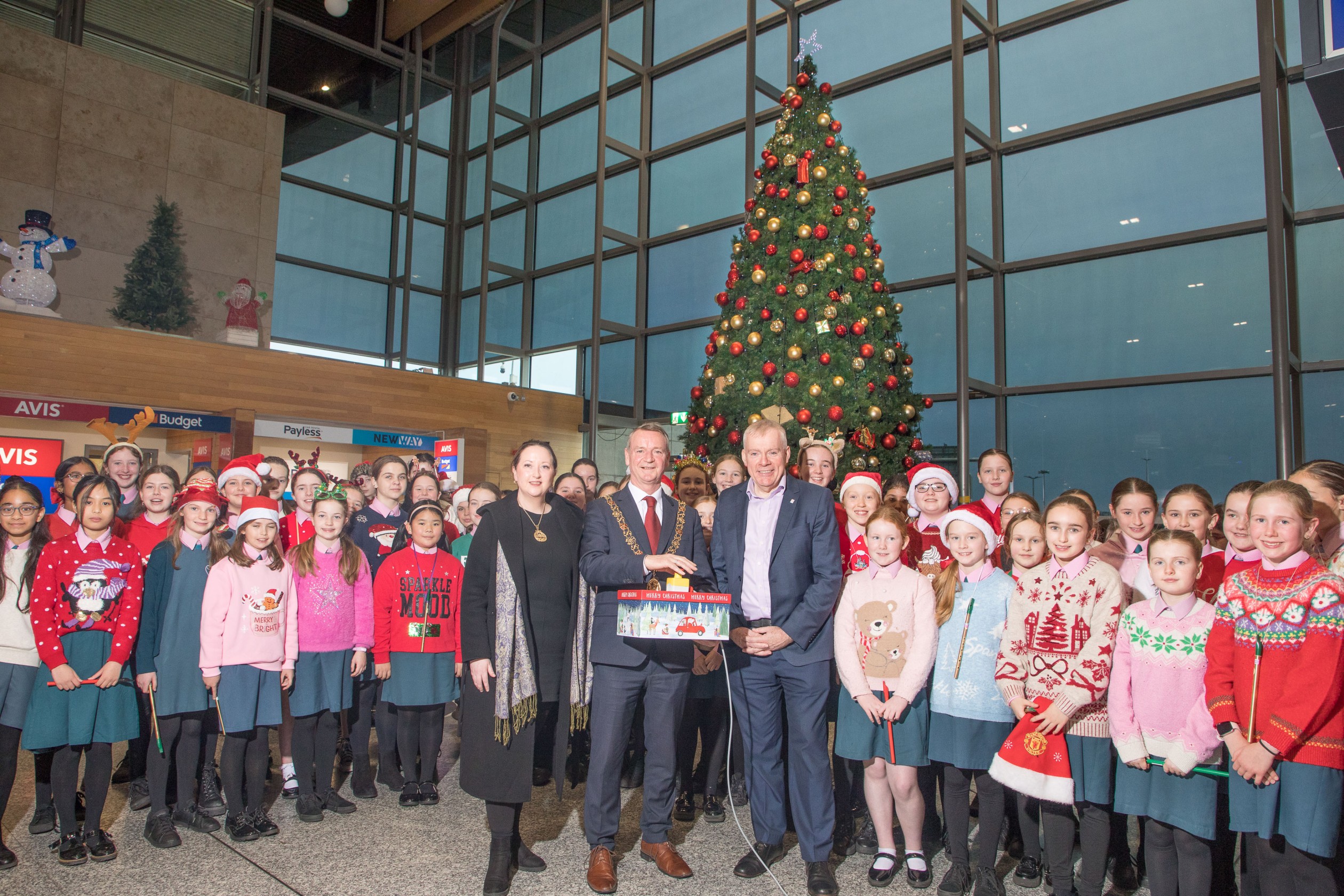 Festive season has officially landed at Cork Airport!-10